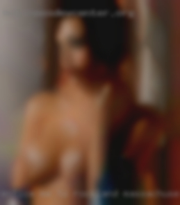 Entice me in Rockland, Massachusetts to want  to chat with you.